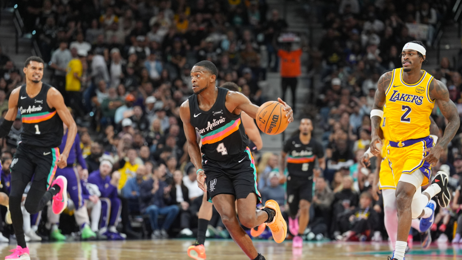 De'Aaron Fox Trade Rumors Could Heat Up If He Starts Season Strong