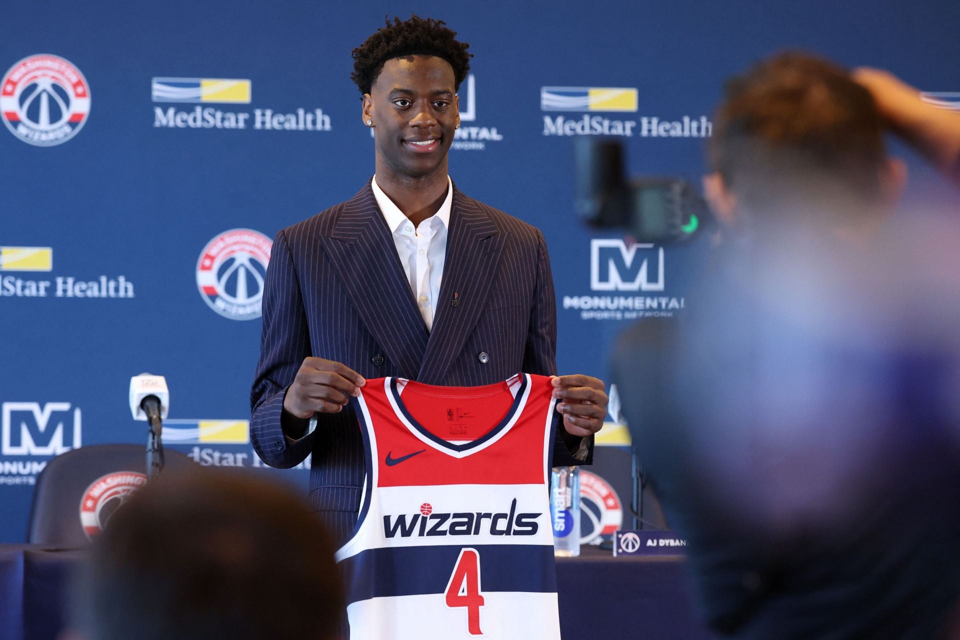 10 NBA Rookies to Watch at Training Camp: Darryn Peterson Impresses Veterans