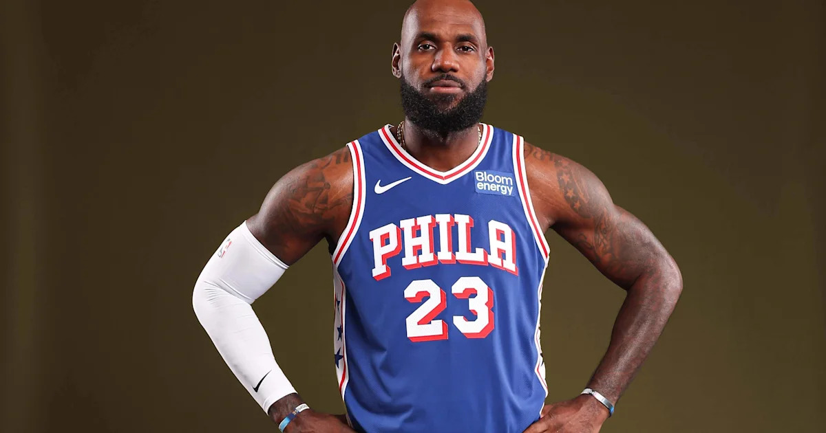 LeBron James Just Passed Michael Jordan in Signature Shoes — It's Not Even Close