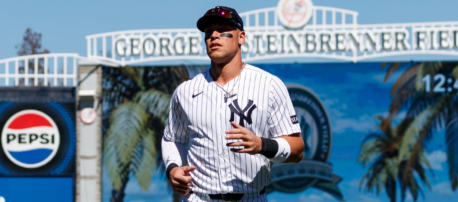 Aaron Judge's calf strain keeps him off Yankees' ALDS roster