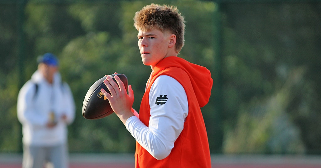 Kentucky QB commit Jake Nawrot explodes for seven TDs in 71-0 rout
